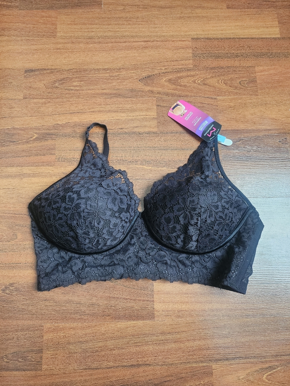 Maidenform 38C Wireless Black Lace Bralette